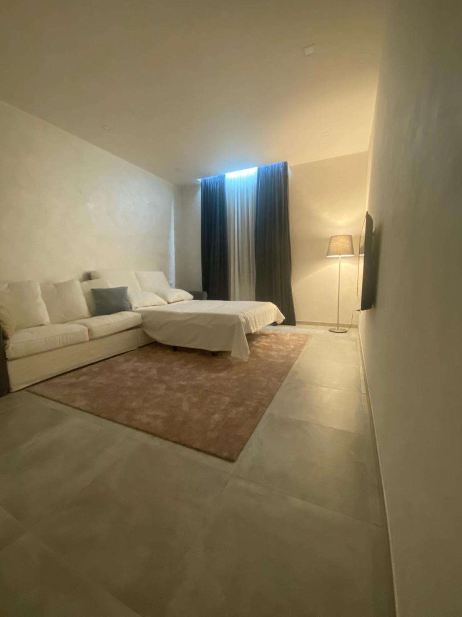 Rifready Apartment Vicino A Aou Careggi, Meyer, Polo Unifi Флоренция Екстериор снимка